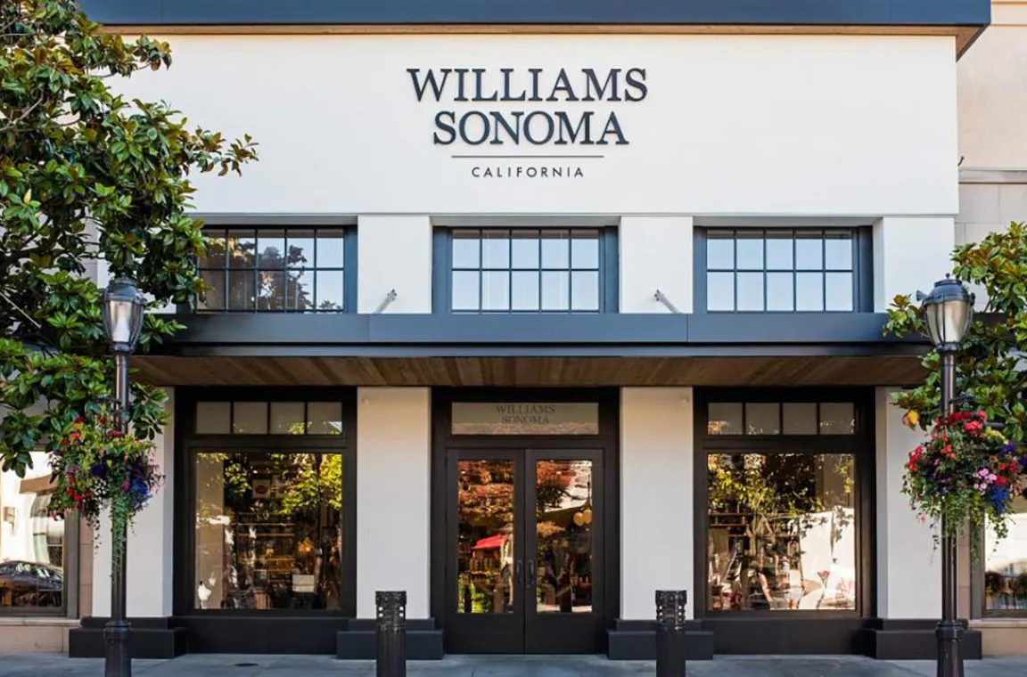 Williams-Sonoma storefront