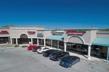 Stone Oak Square storefronts